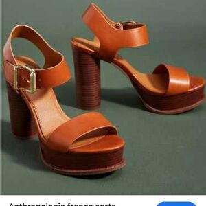 Santo Honey/Tan Leather Block Heel Sandals. Anthropologie- Sold Out on website.